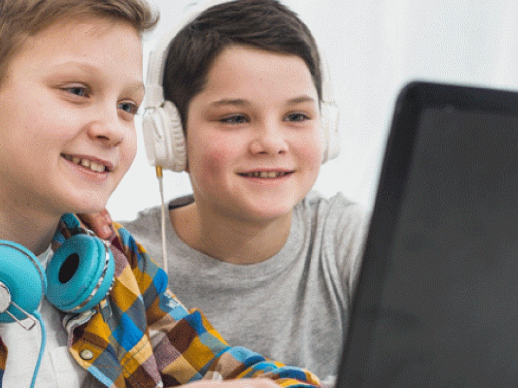 Παιδιά και τεχνολογία – Πώς να την αξιοποιήσετε δημιουργικά